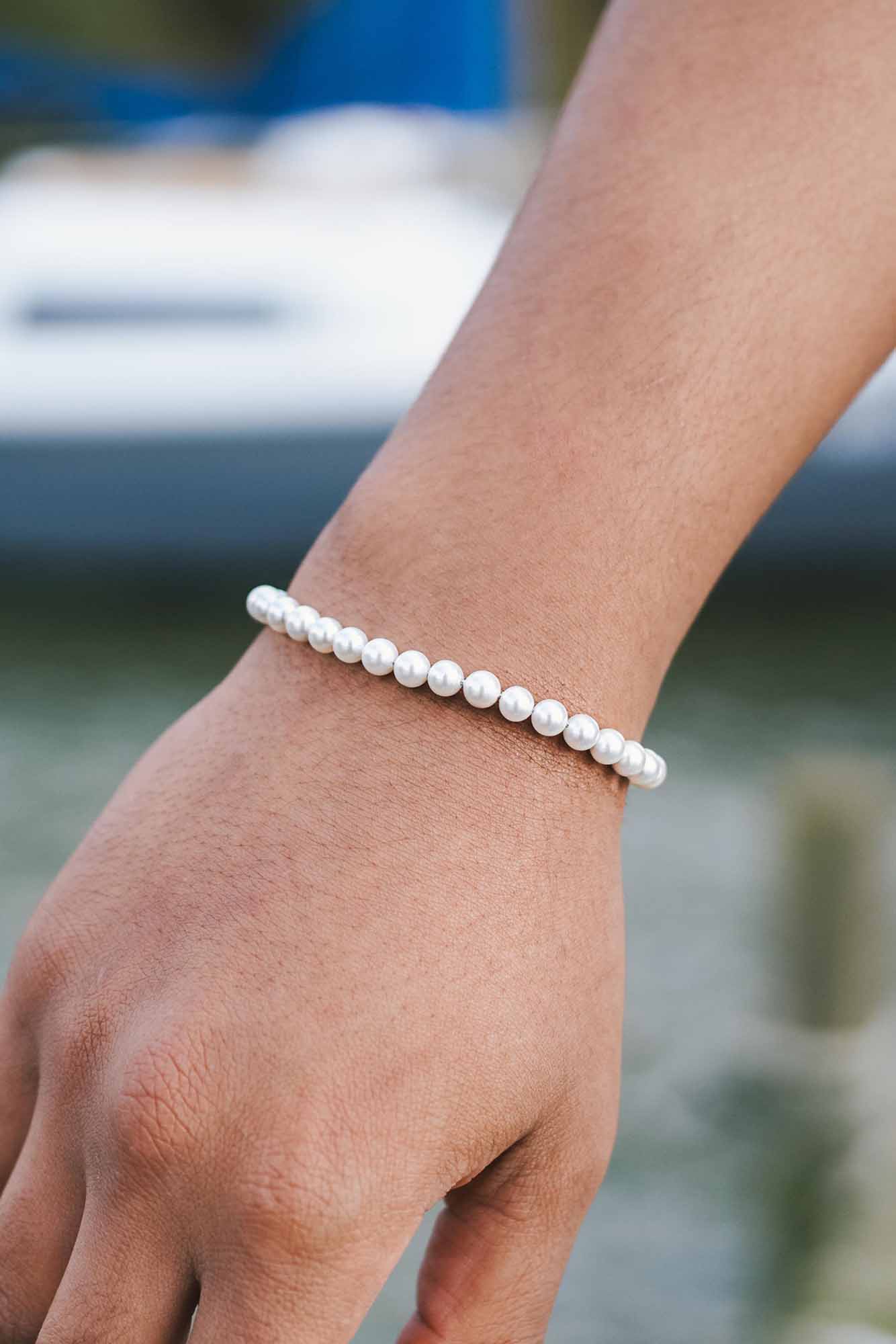 ROUNDED REAL PEARL BRACELET