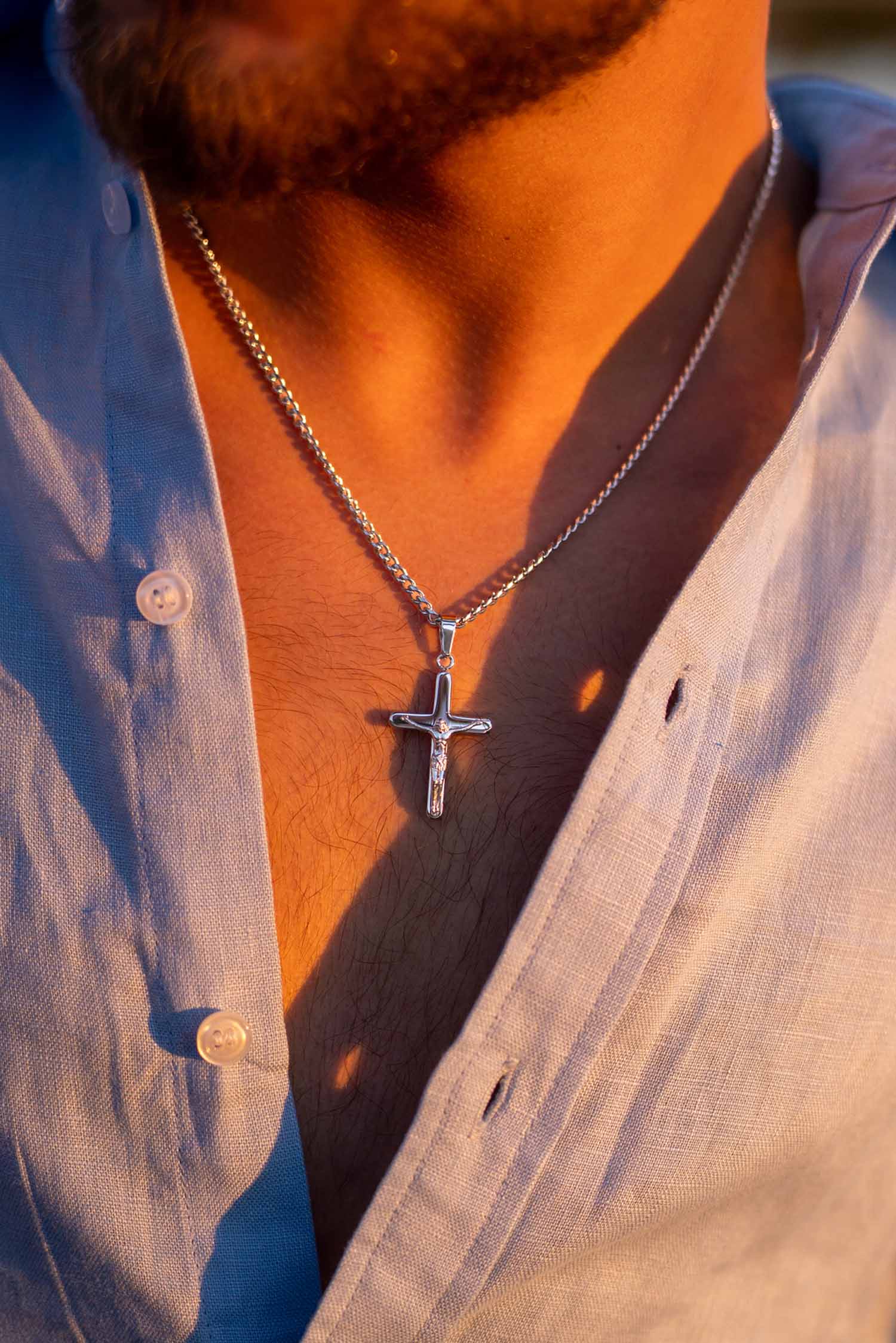 CRUCIFIX - SILVER