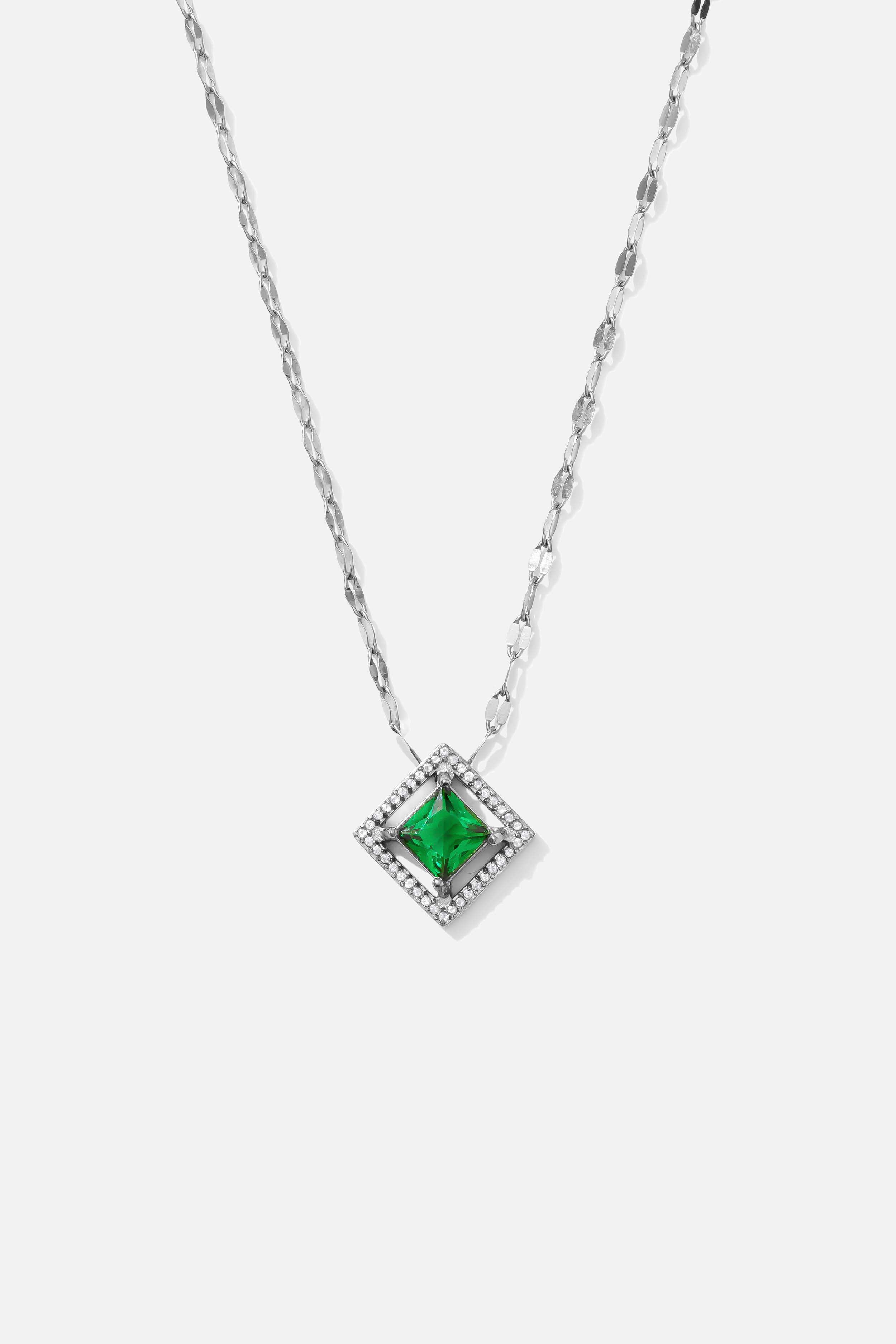 LUNÁ EMERALD CHAIN