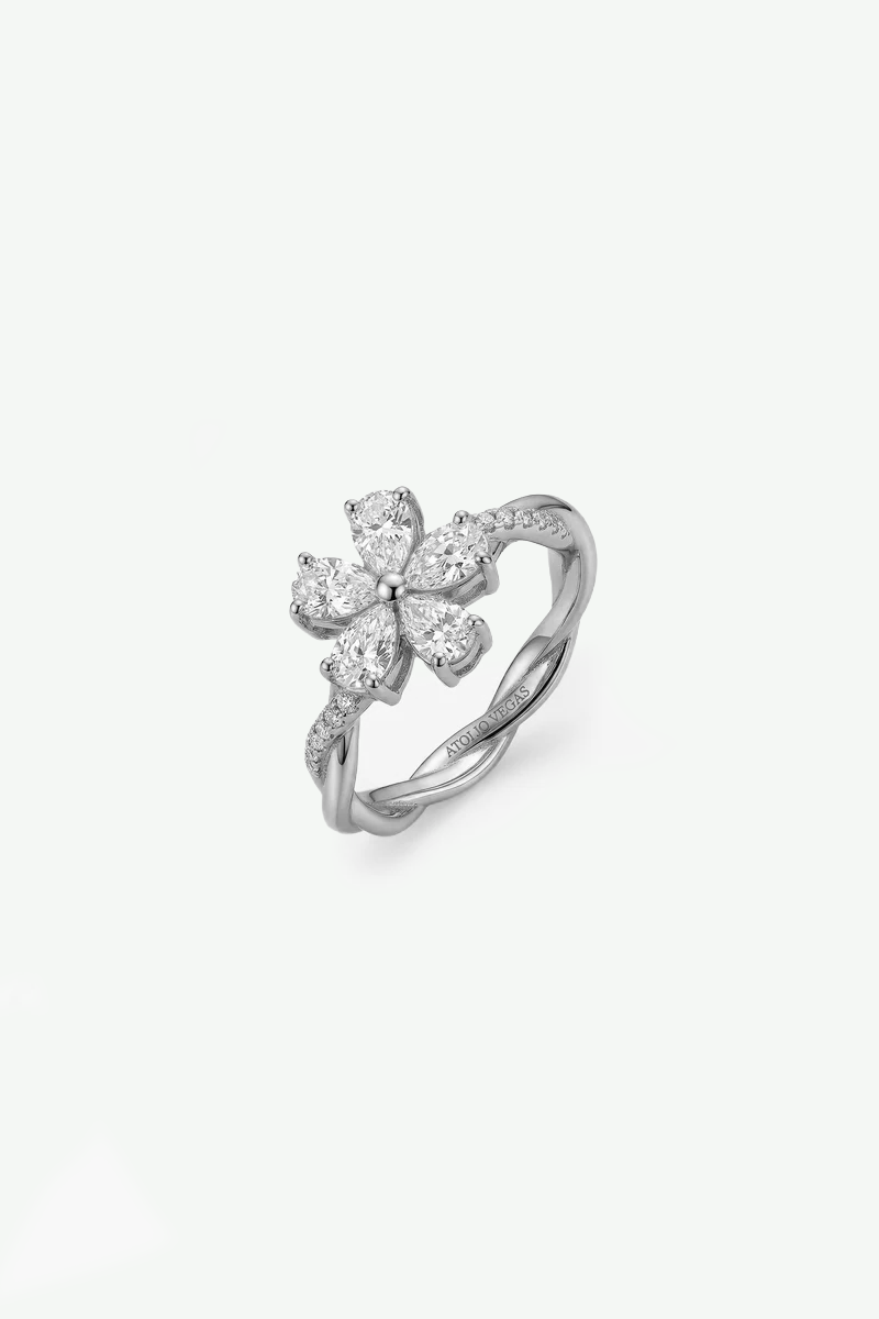 FLEUR RING